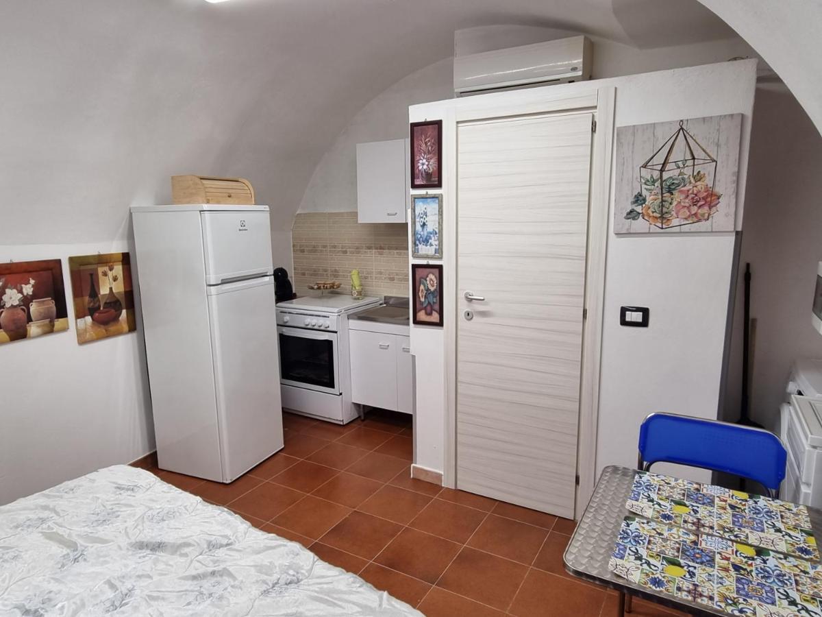 Monolocale Micare 19 Apartment Roccella Ionica Exterior photo